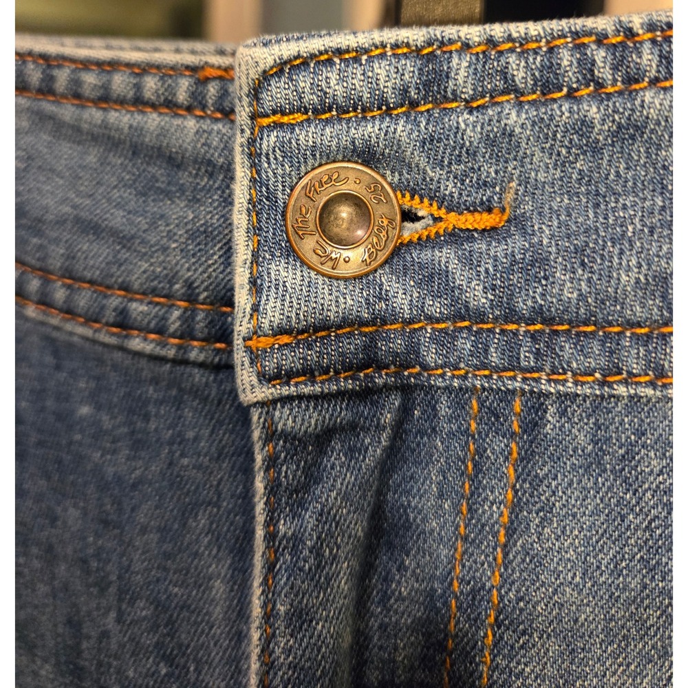 Free People We The Free High Waist Flare Jeans Distressed Hem Denim Blue Size 26 - Picture 5 of 10